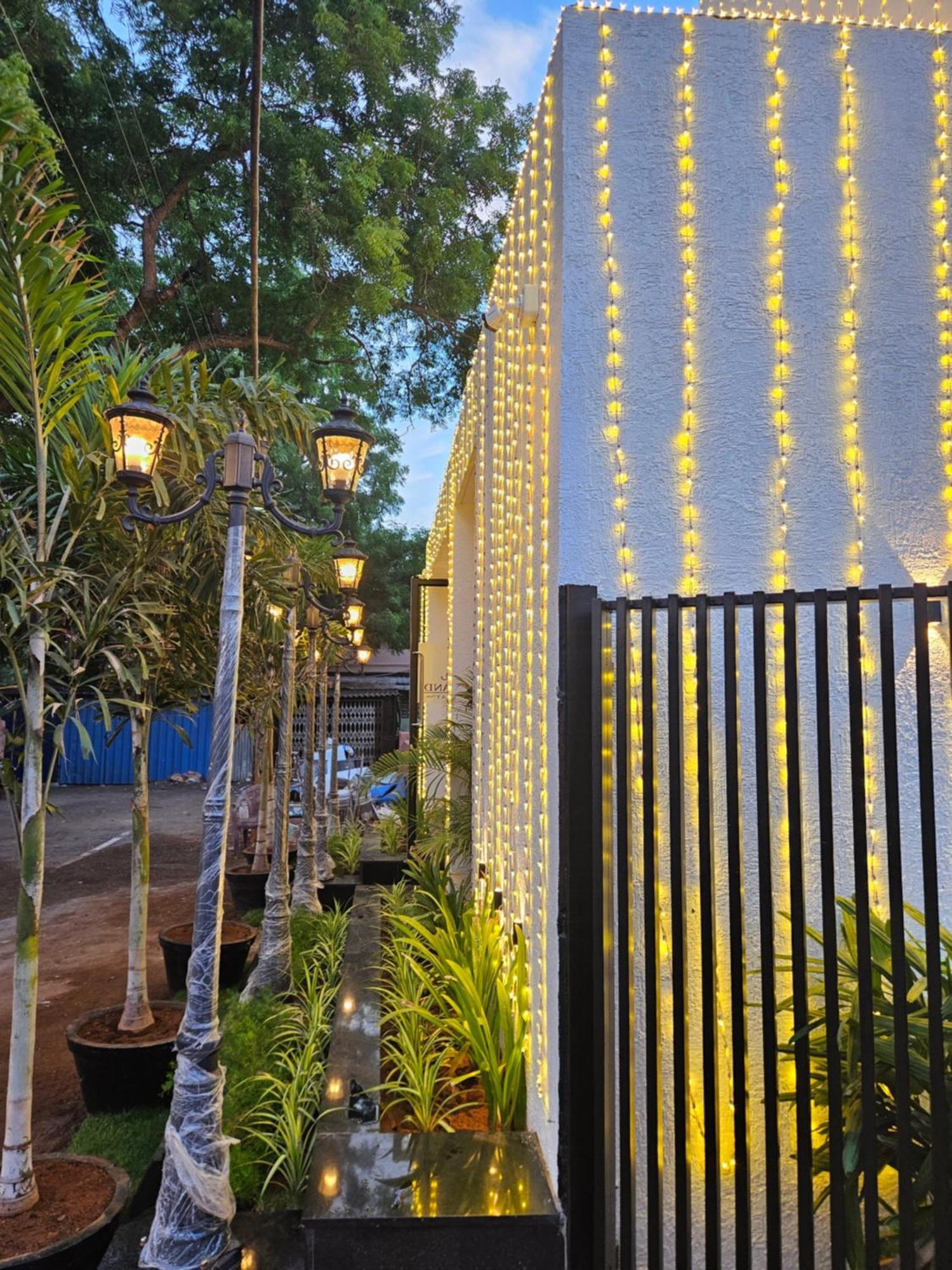 Hotel Pl Grand Kāraikkudi Exterior foto