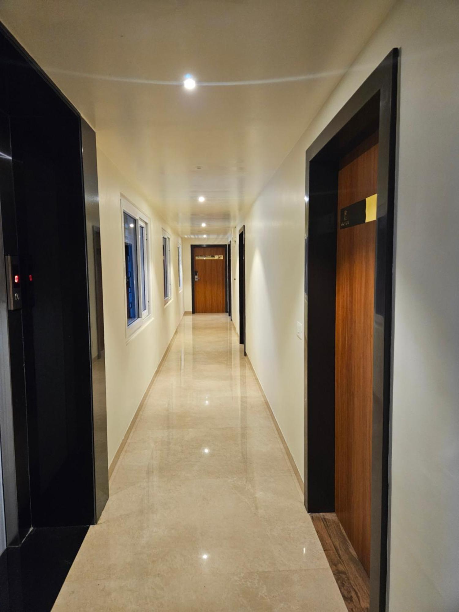 Hotel Pl Grand Kāraikkudi Exterior foto